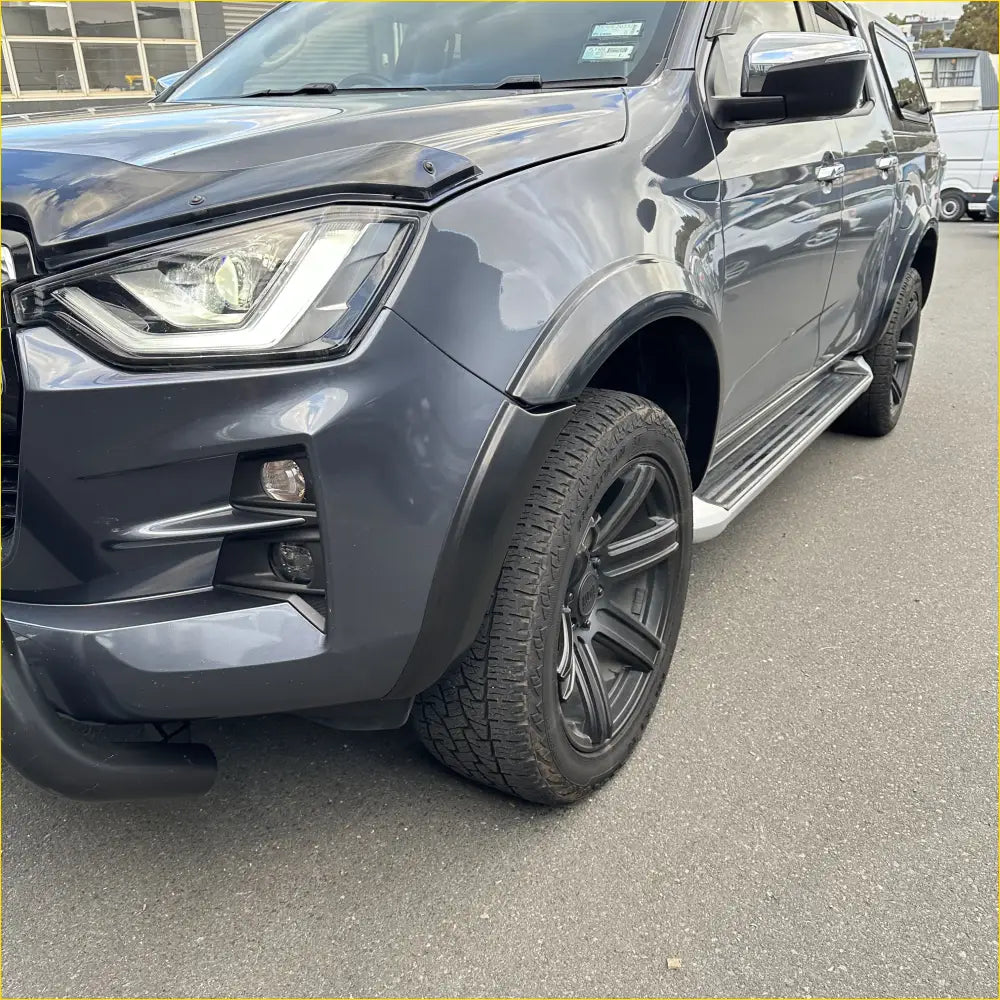 Fender Flare 4-Inch Isuzu D-Max 2021-2023 Smooth Style Matte Black