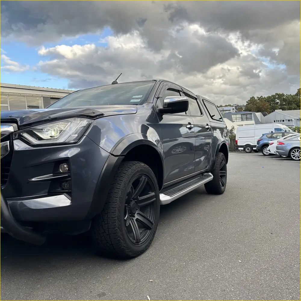 Fender Flare 4-Inch Isuzu D-Max 2021-2023 Smooth Style Matte Black