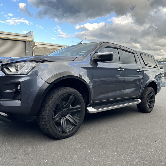 Fender Flare 4-Inch Isuzu D-Max 2021-2023 Smooth Style Matte Black