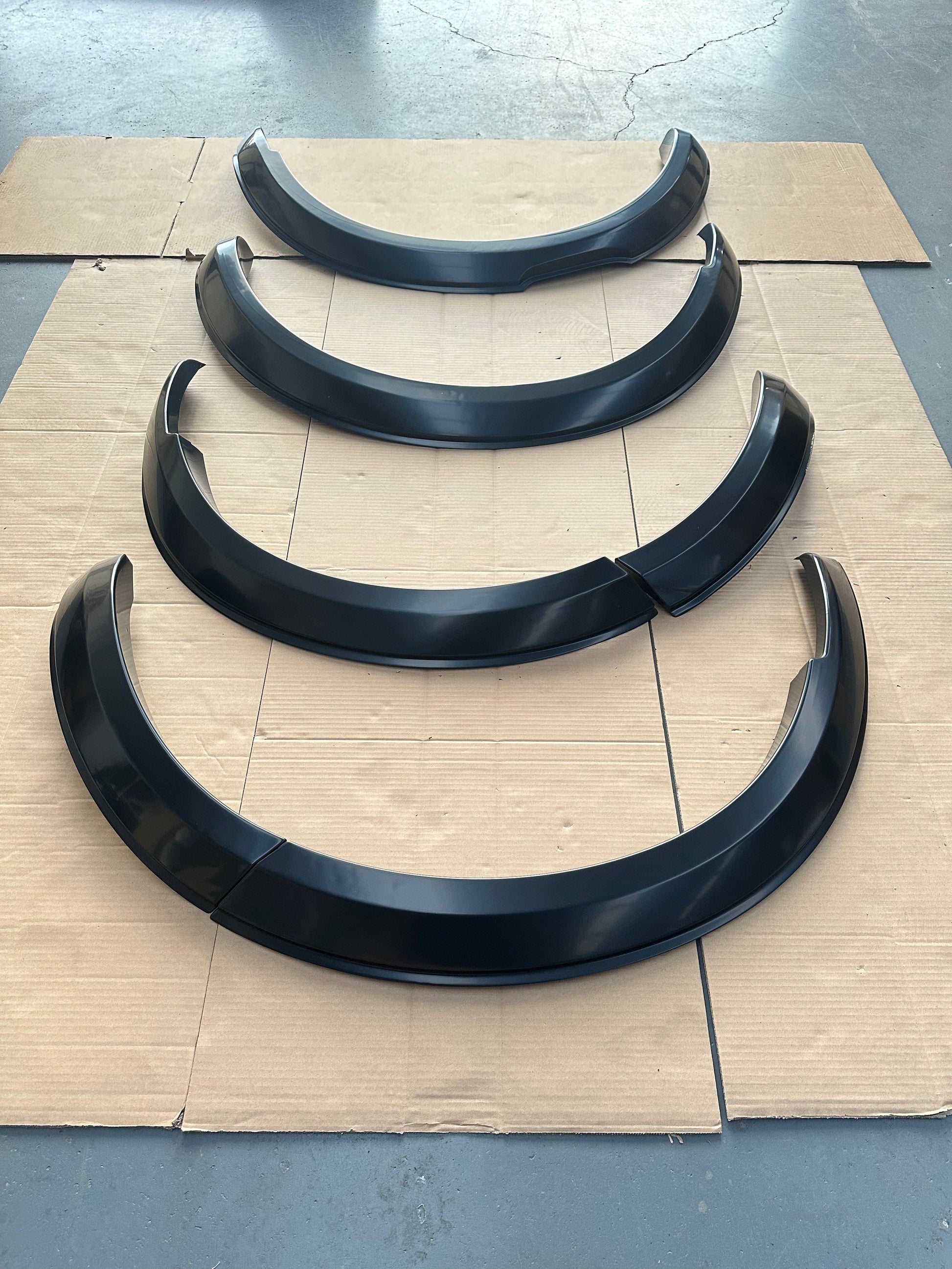 Fender Flare 4-Inch style Nissan Navara 2021+ Matte Black