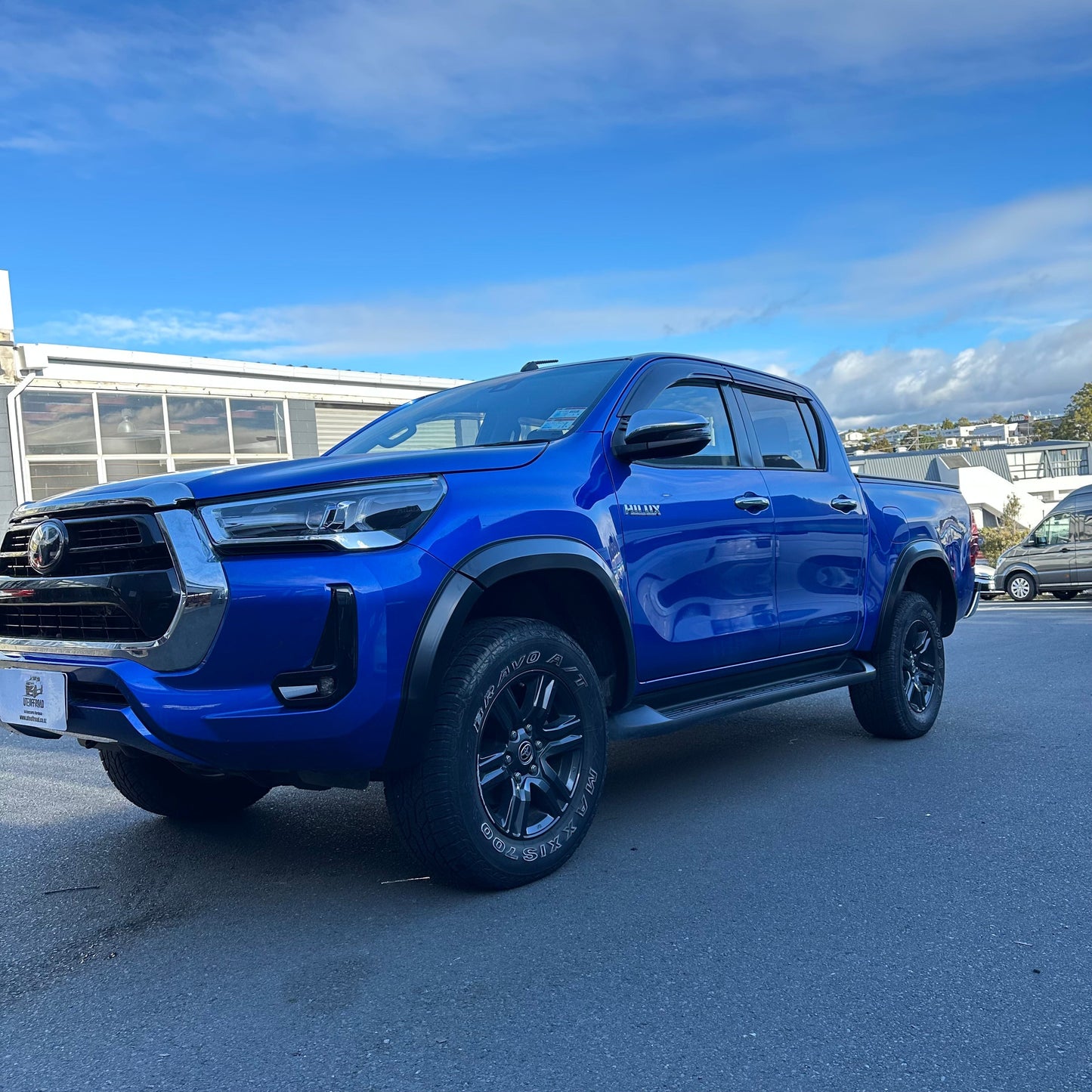 Fender Flare 4-inch Style Toyota Hilux 2021-2024 SR/SR5 Matte Black