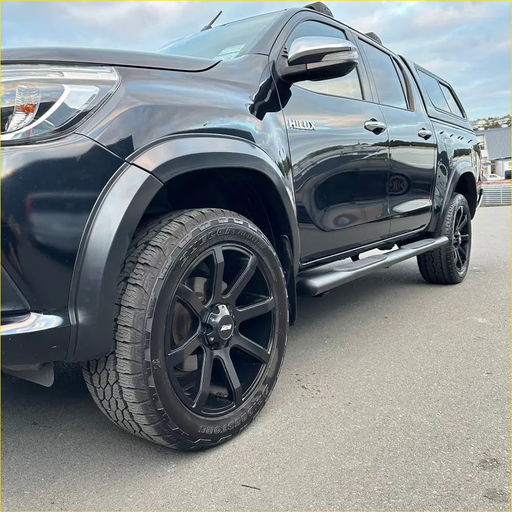 Fender Flare 4-inch style Toyota Hilux Revo 2015-2017 Matte Black
