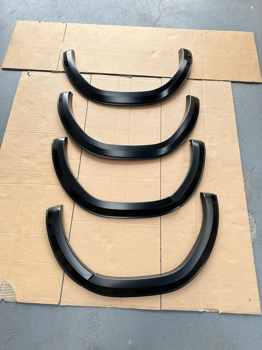 Fender Flare 4-inch style Toyota Hilux Revo 2015-2017 Matte Black