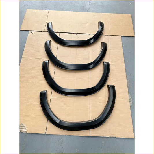 Fender Flare 4-inch style Toyota Hilux Revo 2015-2017 Matte Black