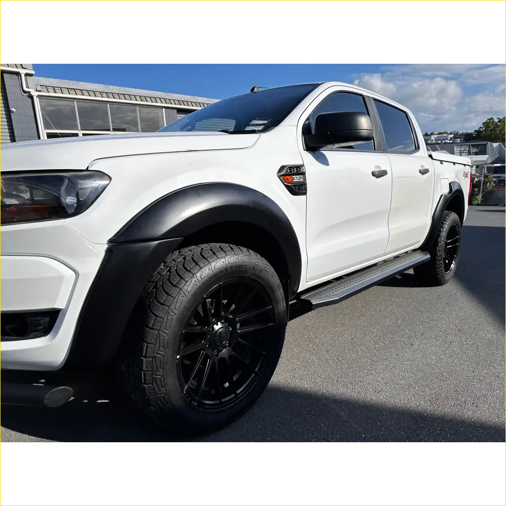 Fender Flare 6-Inch Ford Ranger PX2 2016-2018 Smooth Style Matte Black