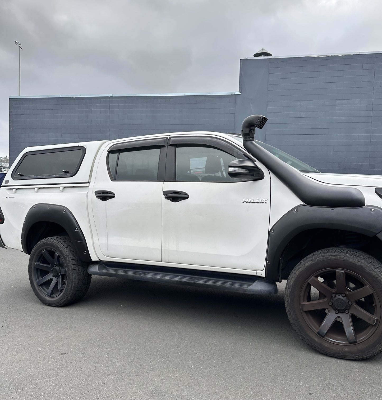 Fender Flare for Toyota Hilux Revo 2015-2017 Lychee Texture Bolt Style