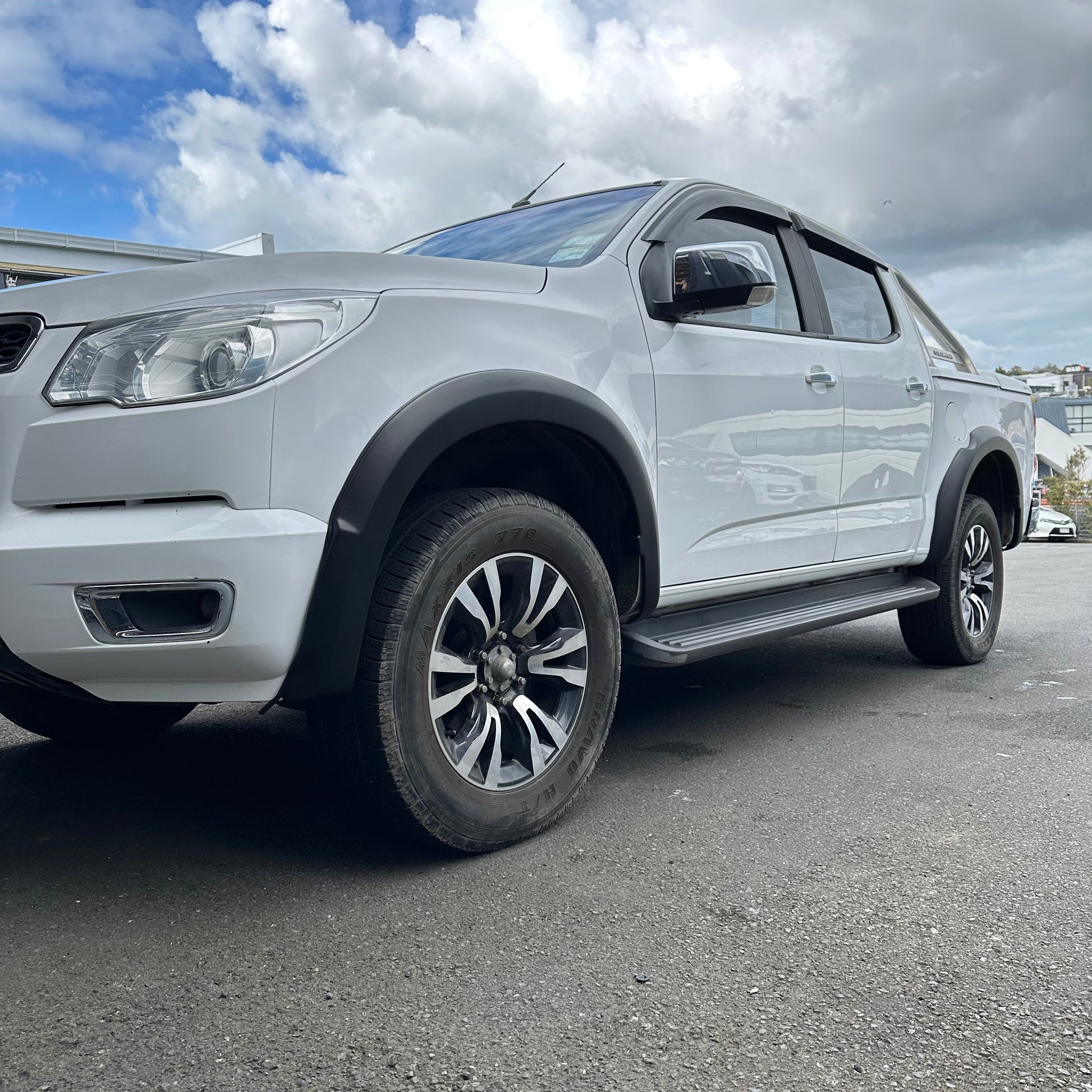 Fender Flare Holden Colorado 2012-2016 Smooth Style Matte Black