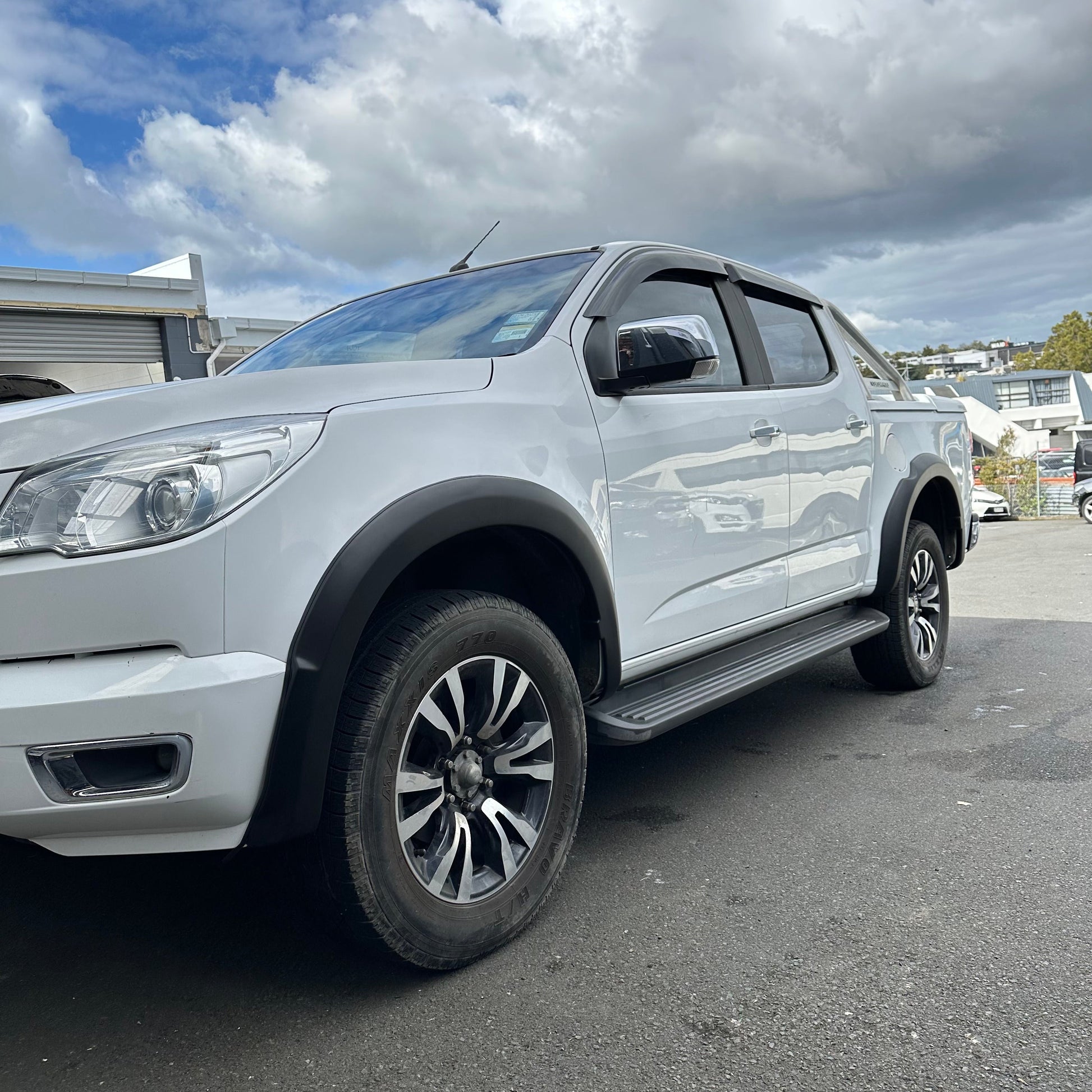 Fender Flare Holden Colorado 2012-2016 Smooth Style Matte Black