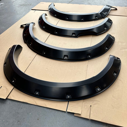 Fender Flare Isuzu D-Max 2024+ Bolt Style Matte Black