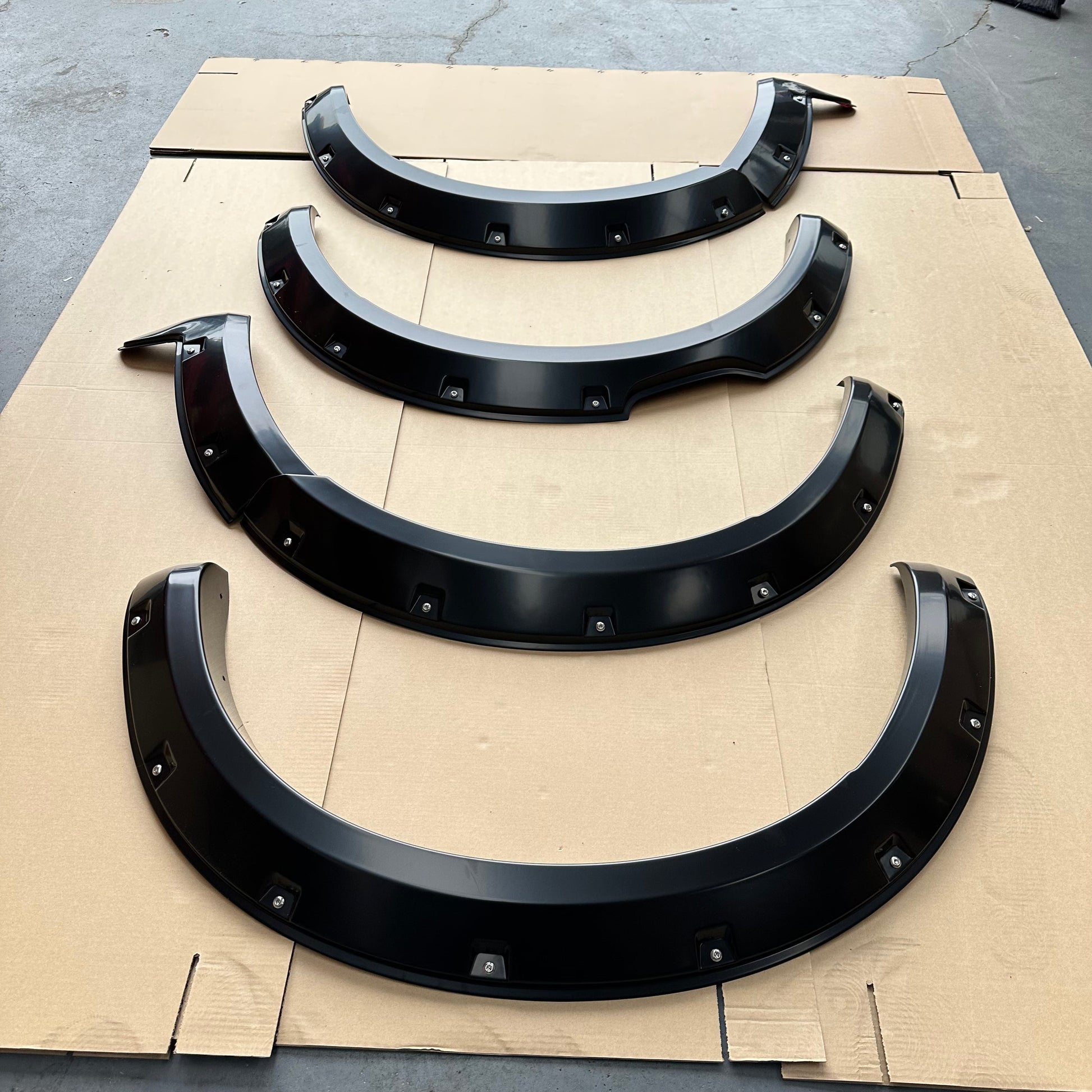 Fender Flare Isuzu D-Max 2024+ Bolt Style Matte Black