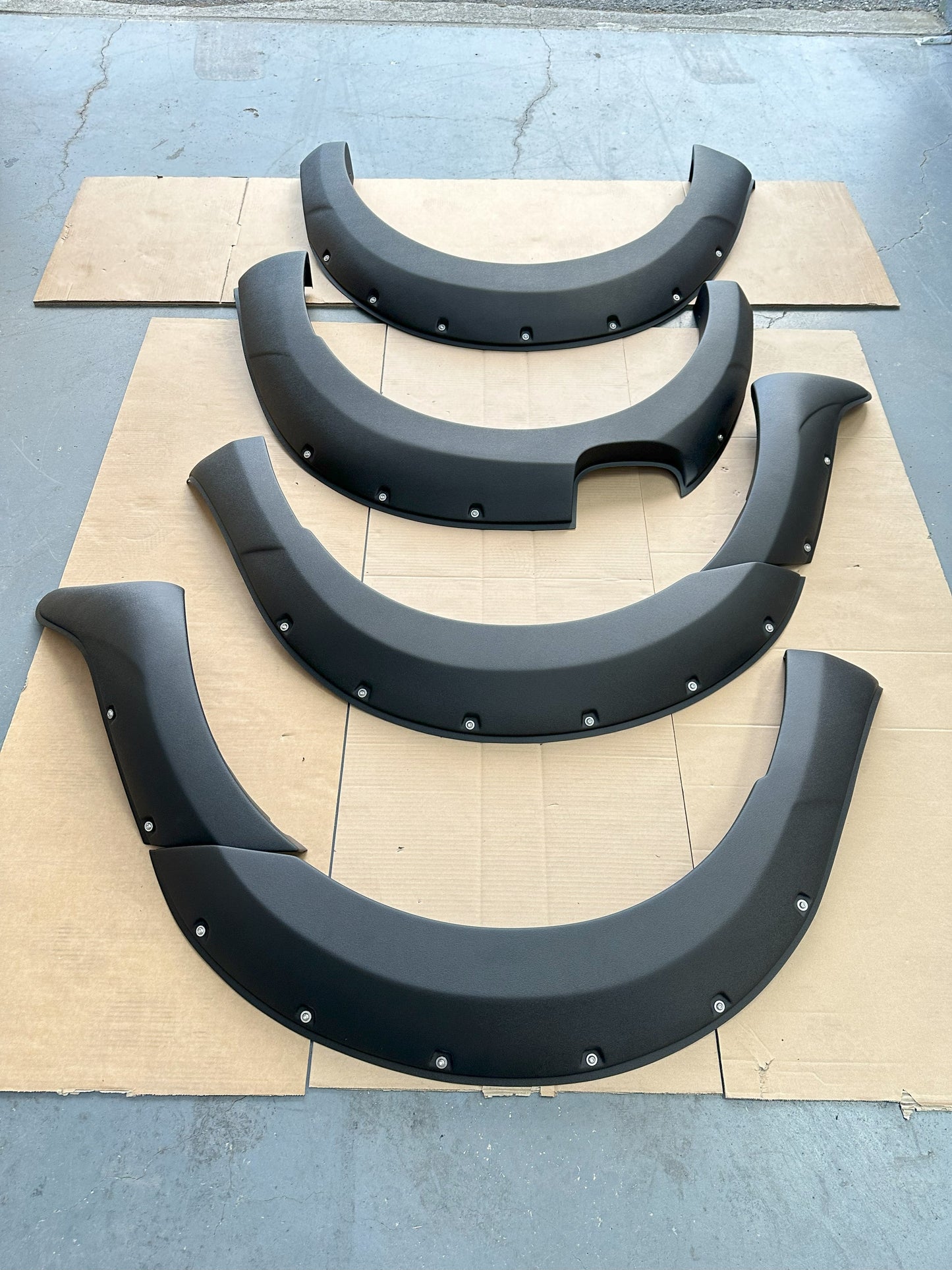 Fender Flare Lychee Texture Bolt Style for Ford Ranger PX1 2012-2015