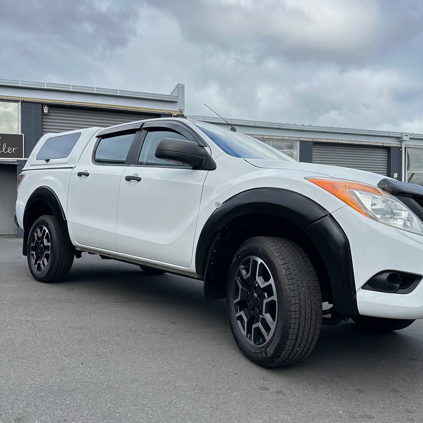 Fender Flare Mazda BT-50 2012-2020 OEM Style 6-Inch Matte Black