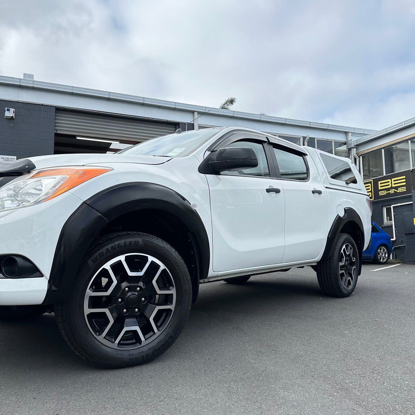 Fender Flare Mazda BT-50 2012-2020 OEM Style 6-Inch Matte Black