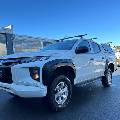 Fender Flare Mitsubishi Triton 2019-2023 Bolt Style Matte Black