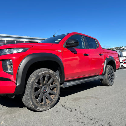 Fender Flare Mitsubishi Triton 2019-2023 Smooth Style Matte Black