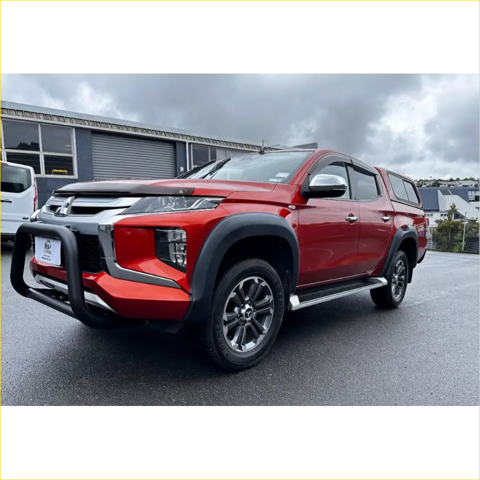 Fender Flare Mitsubishi Triton 2019-2023 Smooth Style Matte Black