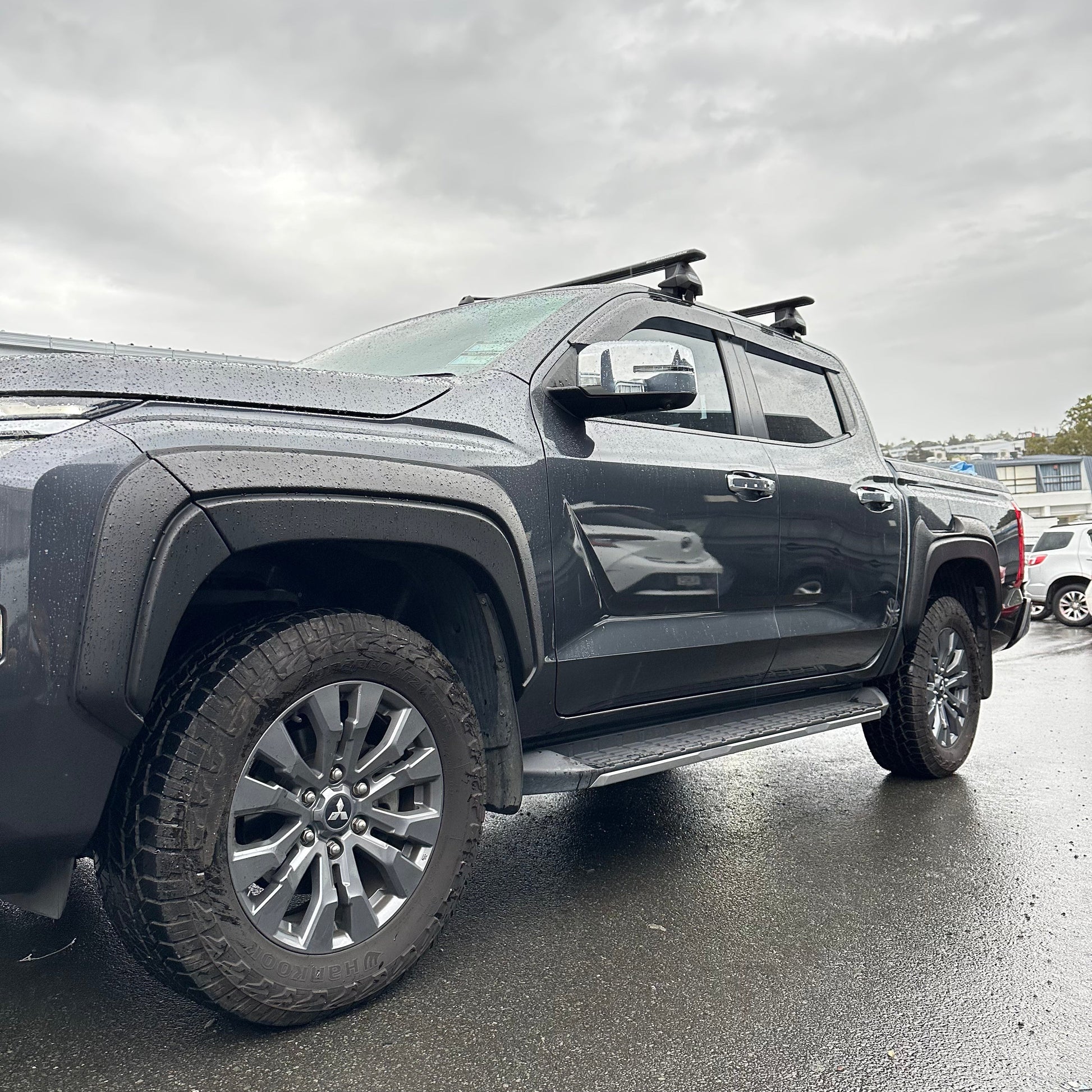 Fender Flare Mitsubishi Triton 2024+ OEM Style Matte Black