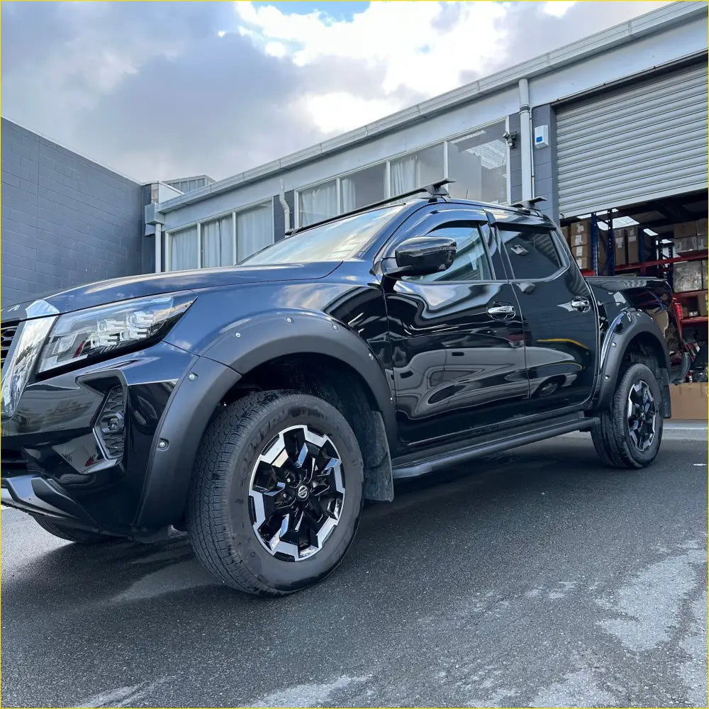 Fender Flare Nissan Navara 2021+ Bolt Style Matte Black