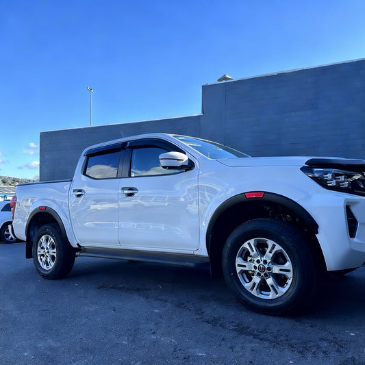 Fender Flare Nissan Navara 2021+ OEM Style Matte Black with Red Layer