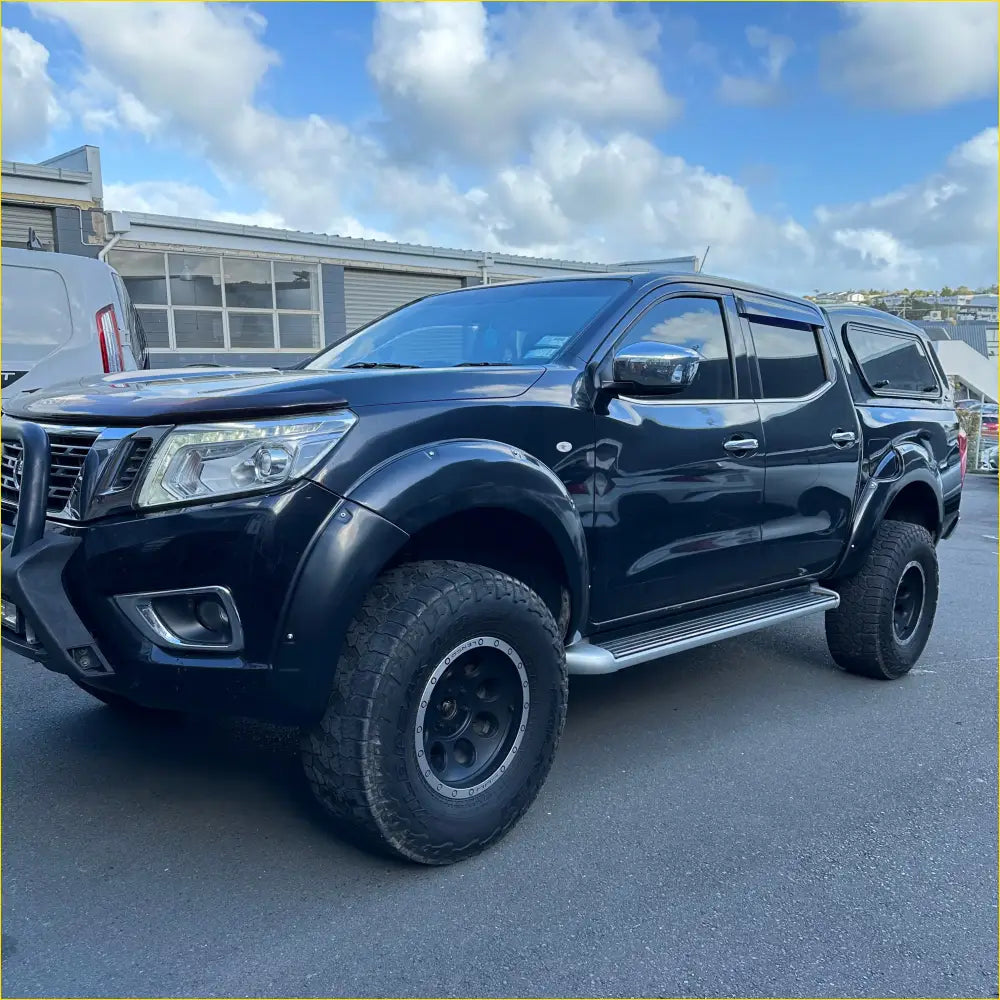 Fender Flare Nissan Navara NP300 2015-2020 ST/SL/ST-X Bolt Style