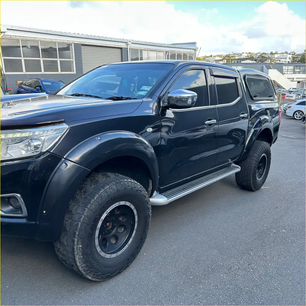 Fender Flare Nissan Navara NP300 2015-2020 ST/SL/ST-X Bolt Style