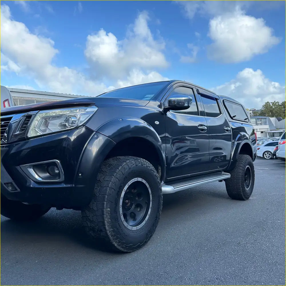 Fender Flare Nissan Navara NP300 2015-2020 ST/SL/ST-X Bolt Style