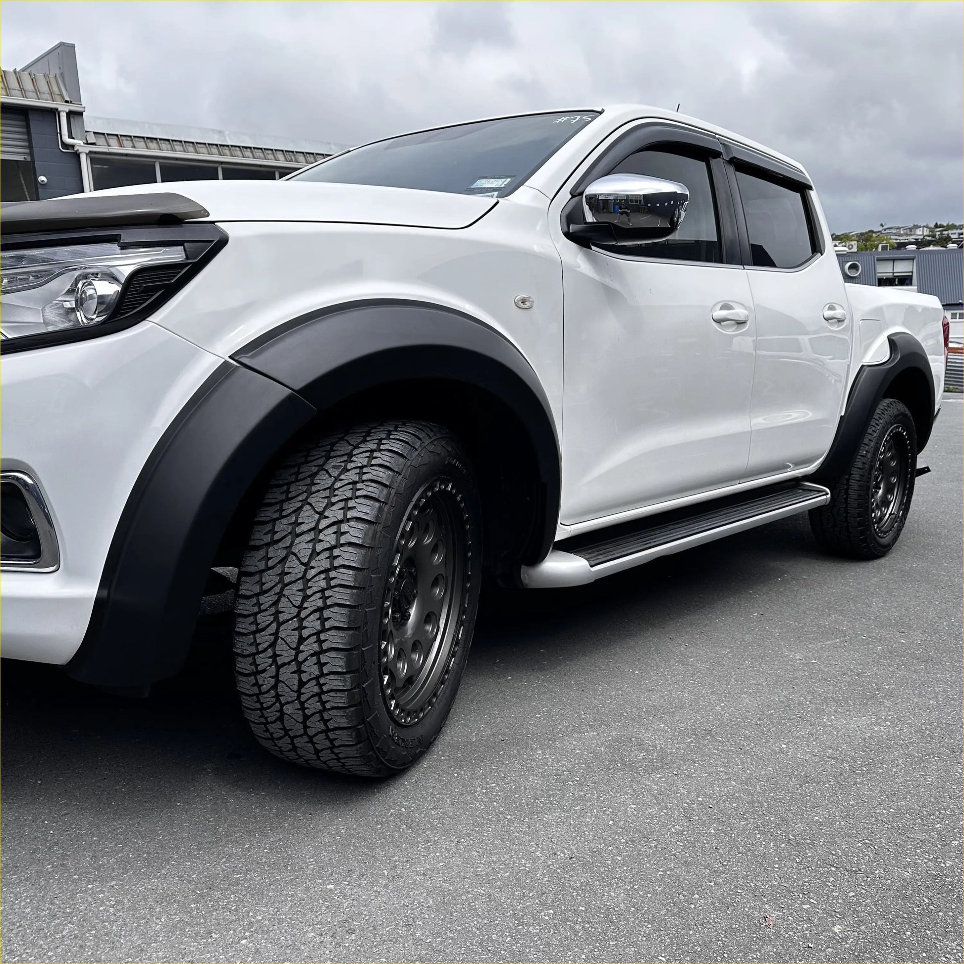 Fender Flare Nissan Navara NP300 ST SL STX 2015-2020 OEM Style Matte