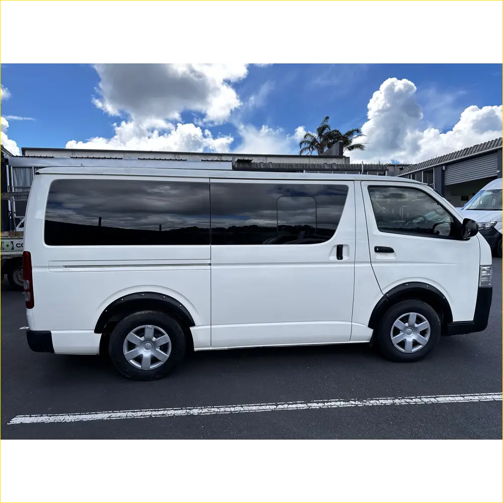 Fender Flare Toyota Hiace 2005-2019 Bolt Style Matte Black