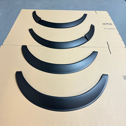 Fender Flare Toyota Hiace 2005-2019 Smooth Style Matte Black