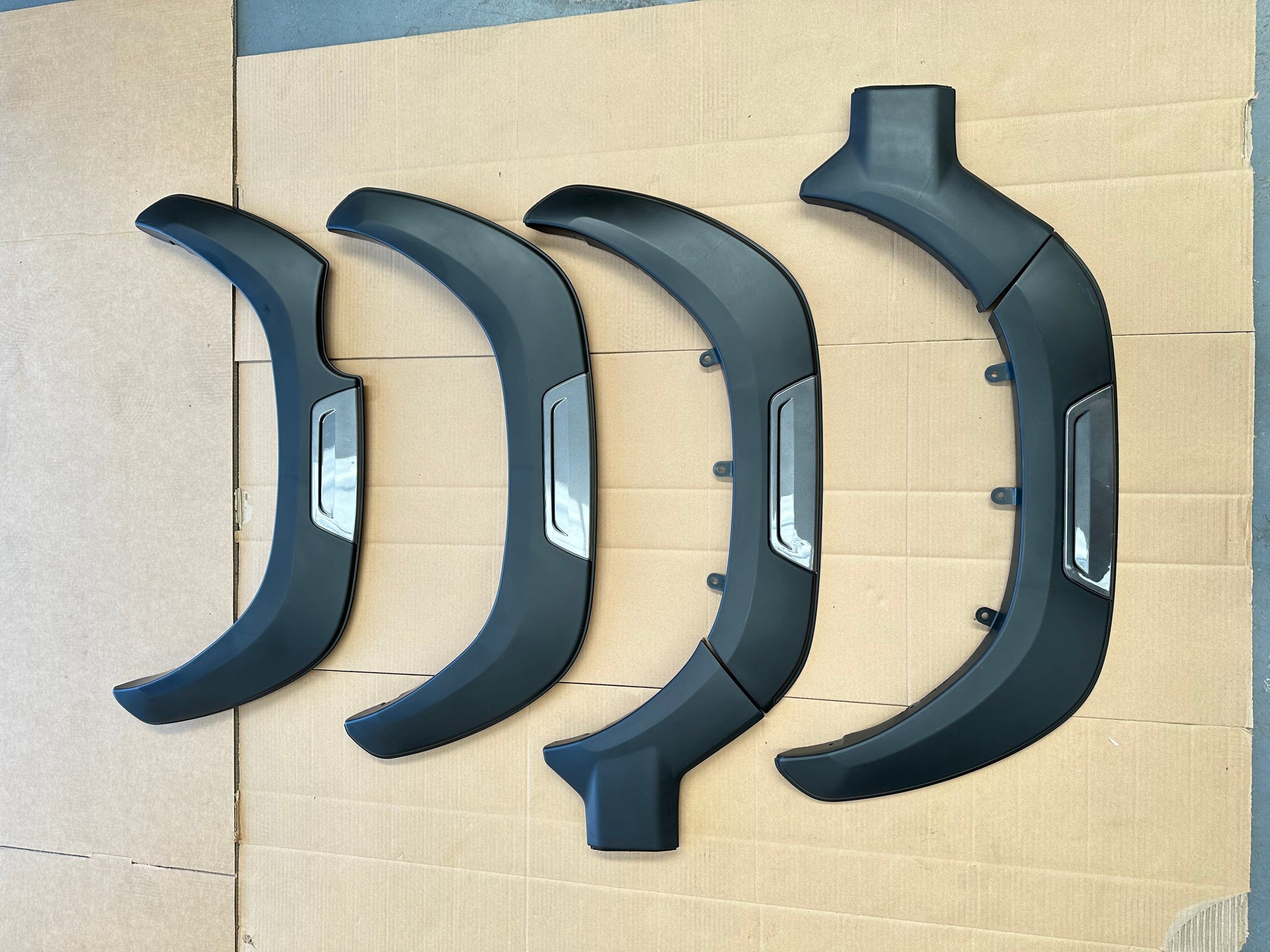 Fender Flare Toyota Hilux 2021-2024 SR5 Cruiser OEM Style with Grey