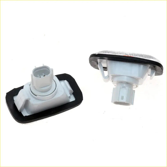 Fender Guard Repeater Light for Toyota Hilux LN145 160 166 1997-2005 - Body Panels