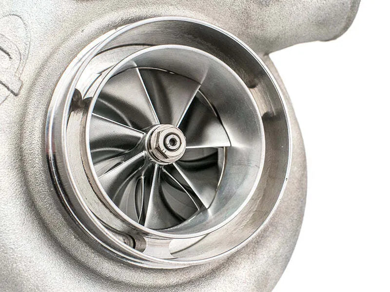 Forced Performance Turbocharger 84mm CH10CM Turbine Hsg Internal WG w/Oil Line - Black (STi/WRX)