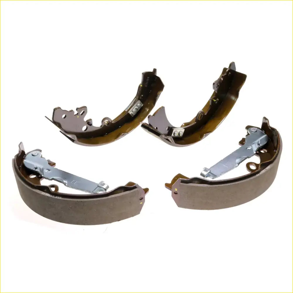 Front Brake Shoe Kit 2WD for Toyota Hilux2008-2016 - Brakes