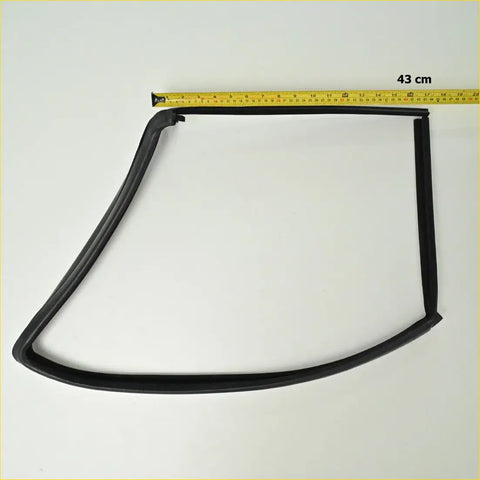 Black rubber front door glass run channel with vent 43 cm long for nissan datsun d21 1986-1997