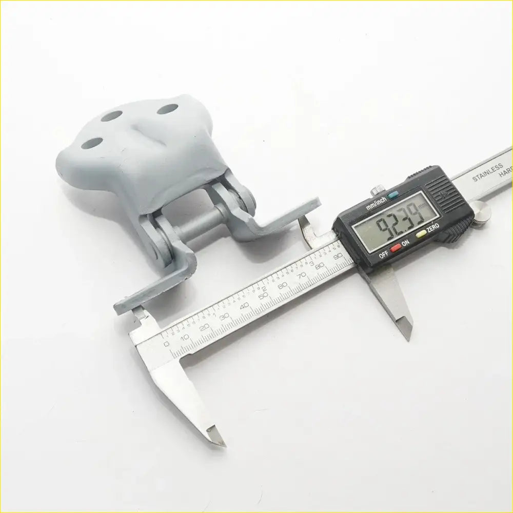 Front Door Hinges for Mitsubishi Triton L200 K62T K64T K75T 1996-2006 - Parts & Accessories