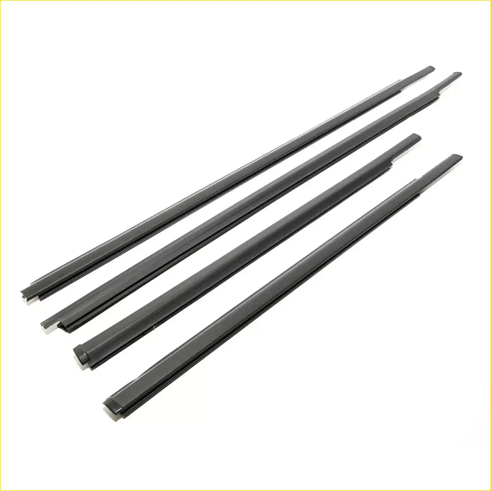 Front Rear Door Belt Molding for Nissan Almera Versa Sunny N17 - Engine