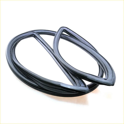 Black rubber front windshield weatherstrip molding for nissan patrol safari y60 gq ii 1987-1997 seal