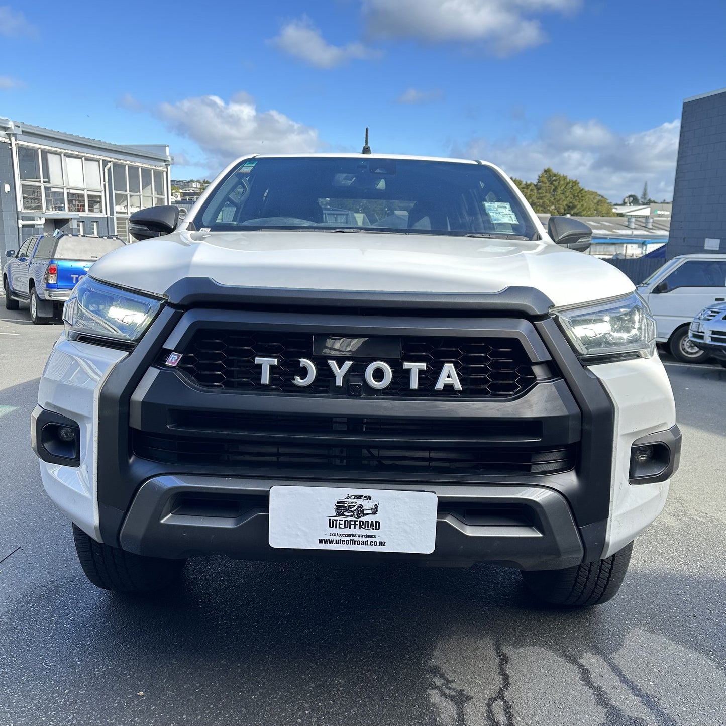 Grille for Toyota Hilux 2021-2024 SR5 Cruiser