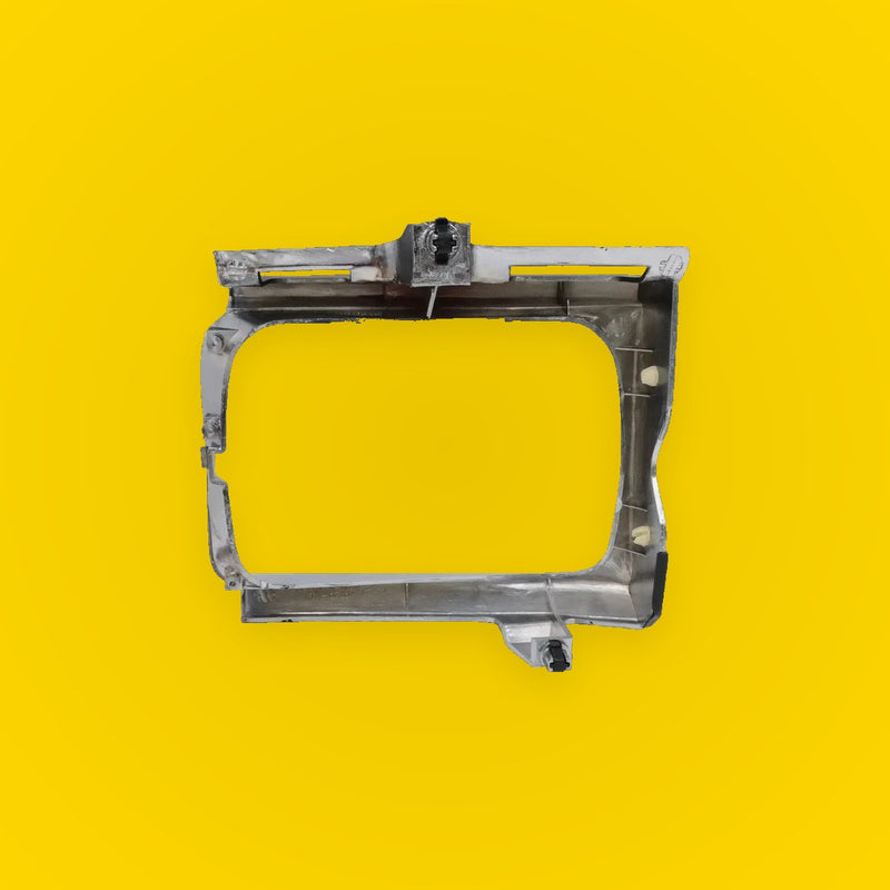 Head Light Door Left for Toyota Hilux2WD LN85 LN90 VZN85 VZN95 YN92