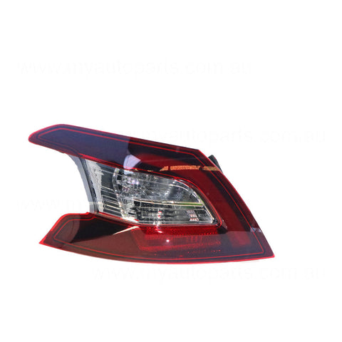 APG All Crash Tail Lamp Passenger Side Certified Suits
