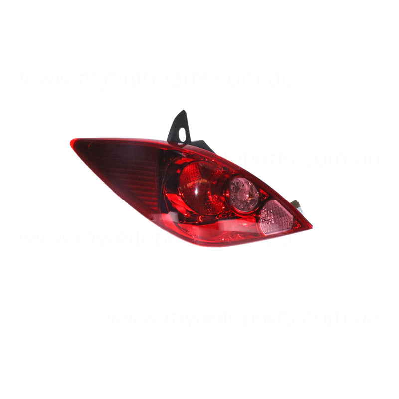 APG All Crash Tail Lamp Passenger Side OEM Suits Nissan