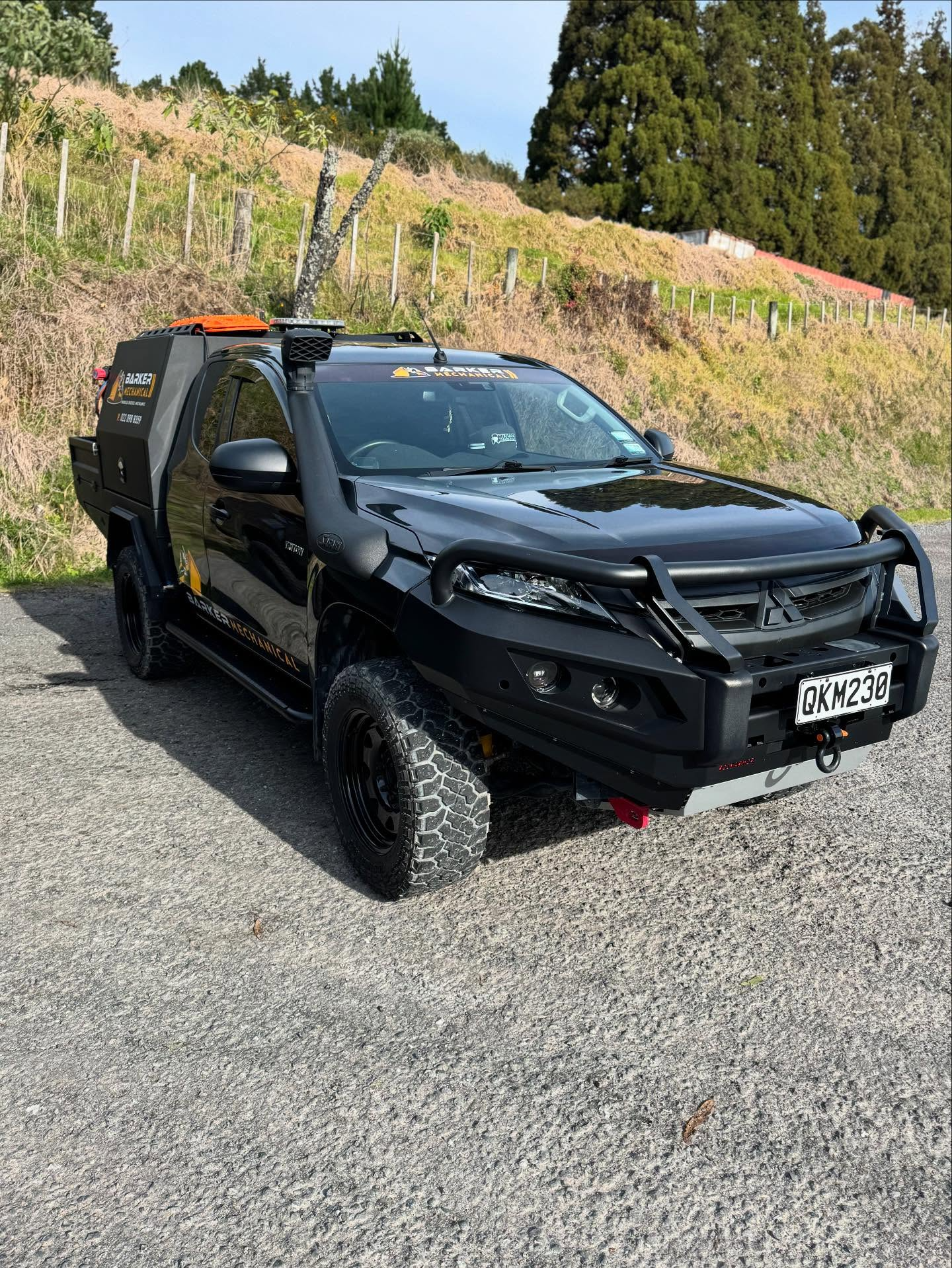 Rockarmor Gt Steel Hoop Bullbar - Mitsubishi Mr Triton (Full Bar