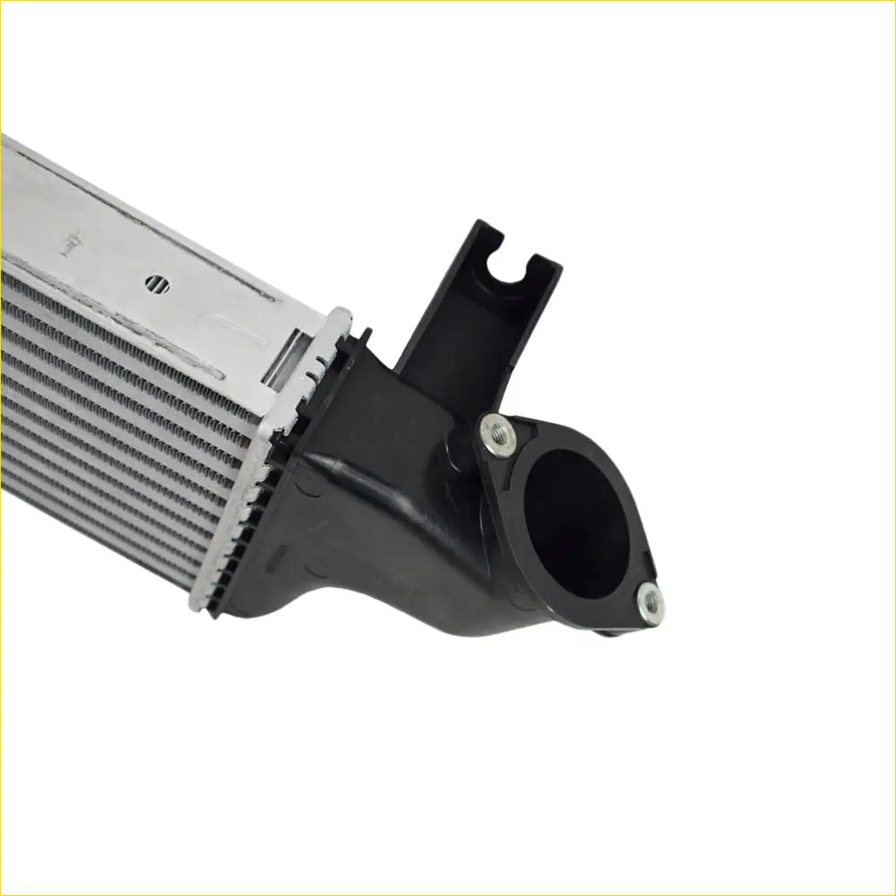Intercooler Suitable For Mitsubishi Pajero Sport QE / QF and Triton - Turbo & Performance