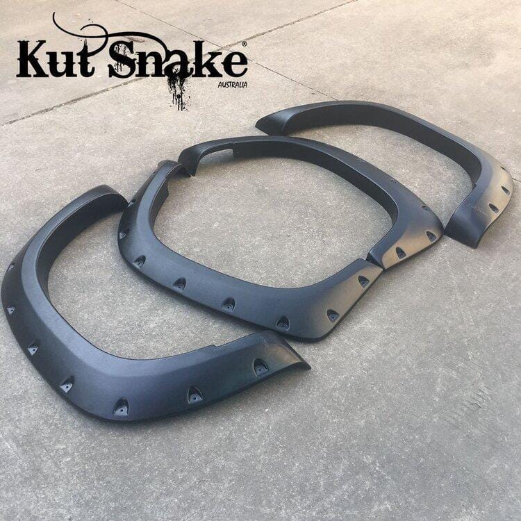 Kut Snake Flares for Mitsubishi Triton MR Models