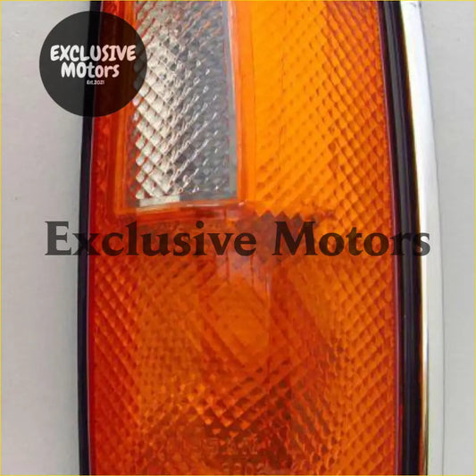 Left-Hand Corner Light Chrome for Nissan Navara (1986-1992) - Parts & Accessories