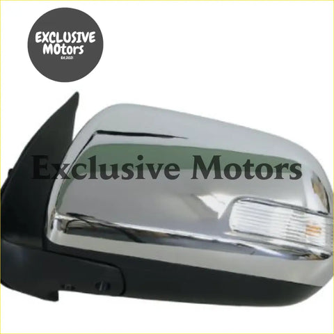 Left hand chrome finished side mirror with black housing and turn signal for toyota hilux 2011 to 2015