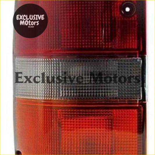 Left-hand tail light for Nissan Patrol Y60 1988-1994 with red and clear plastic textured grid pattern