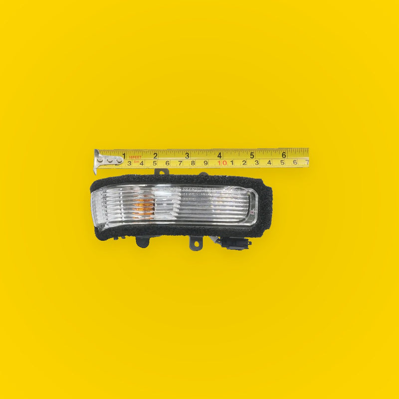 LH Mirror Turn Signal Light Cover for Toyota Hilux GGN15 GGN25 KUN16