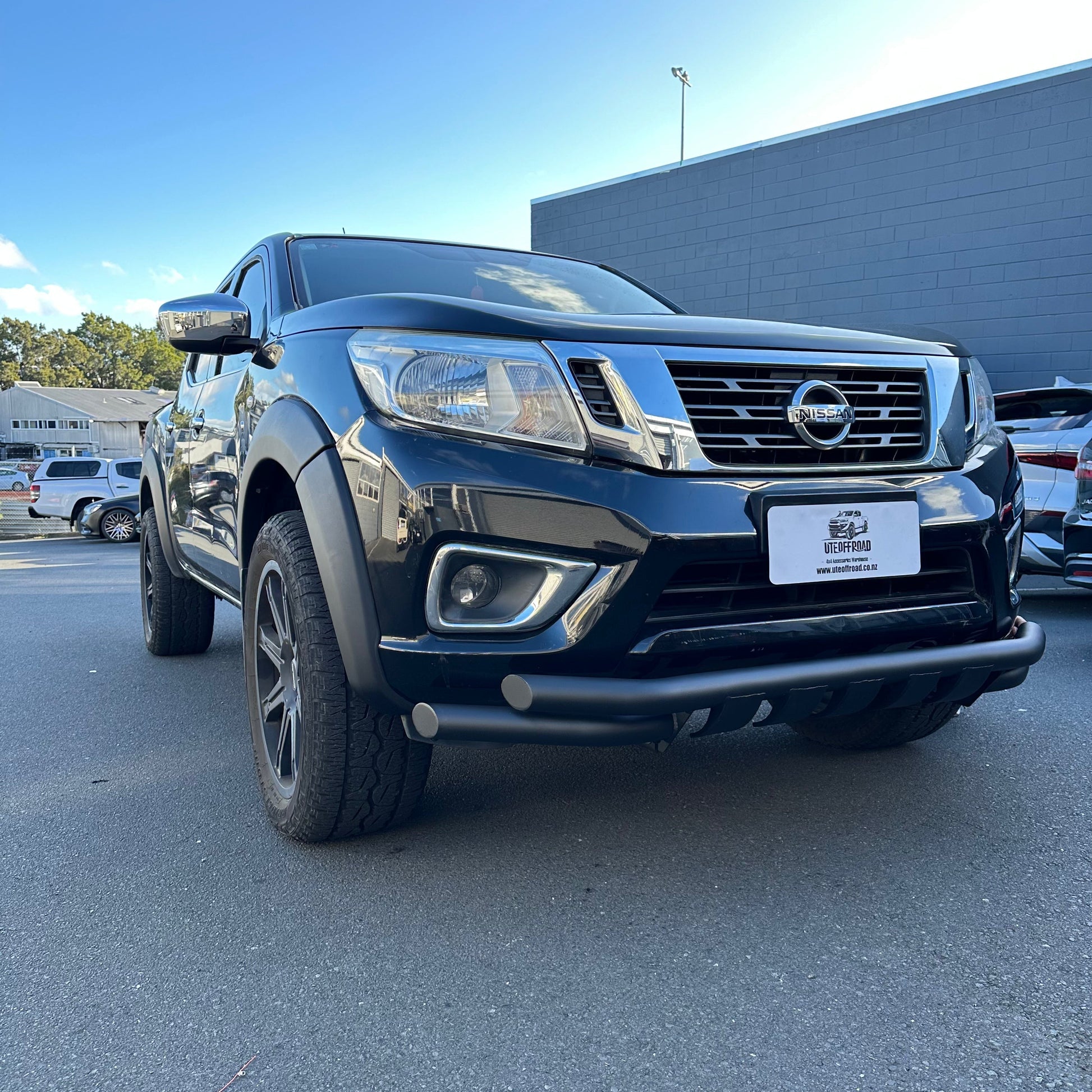 Low Bar Nudge Nissan Navara 2015-2025