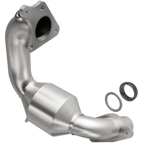 Magnaflow Magnaflow Conv DF 2011-2015 Juke L4 1.6 OEM Underbody — fits Nissan Juke